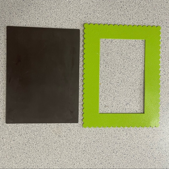 Magnetic Photo Frames- Set of 3 - Picture 2 of 7